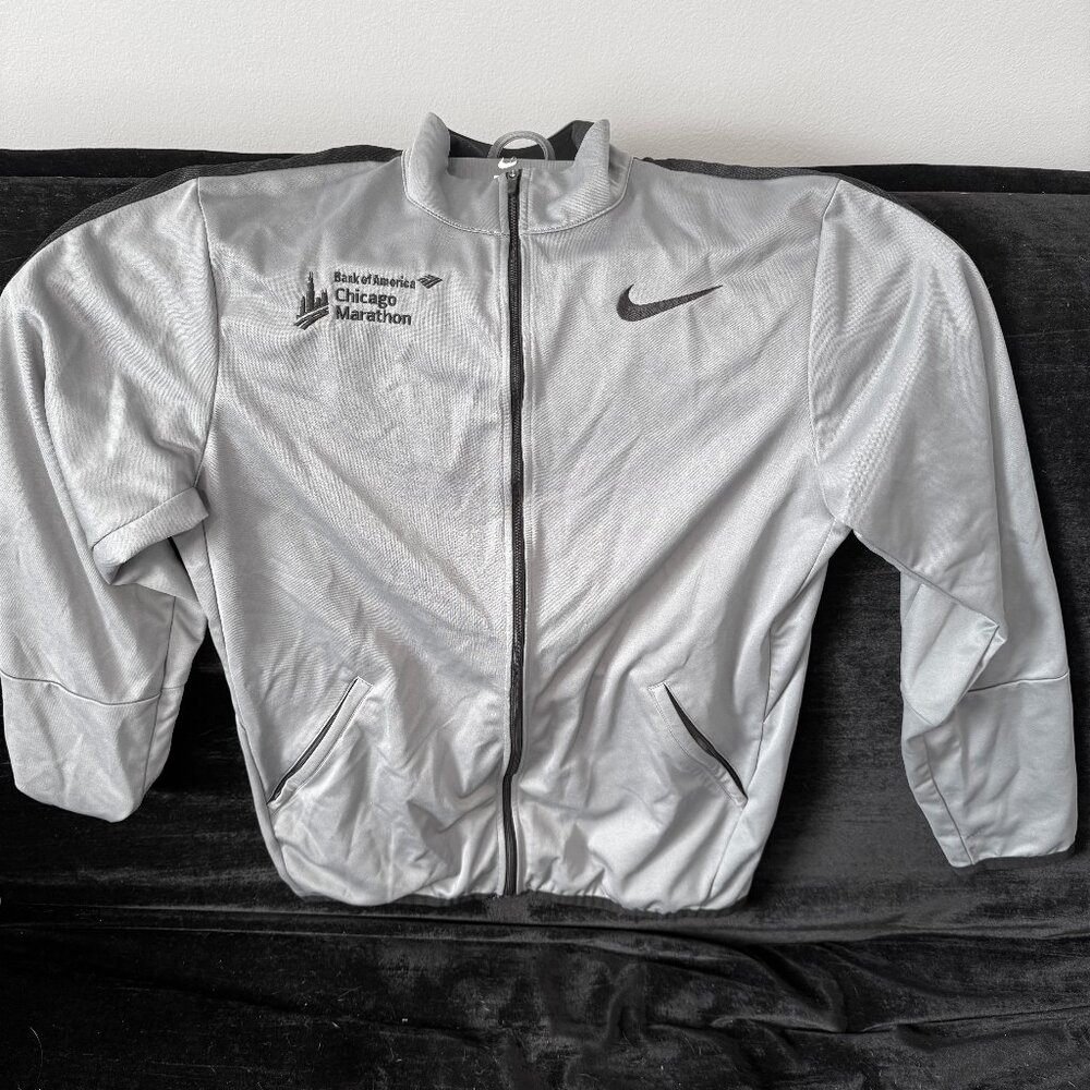 Grey Men's M Dri-Fit Chicago Marathon Full-Zip Jacket